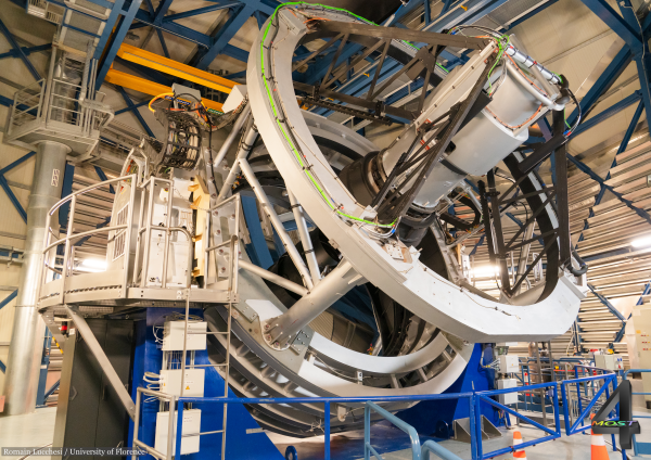 The VISTA telescope seen from front.